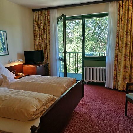 Hotel Ott Bad Krozingen Exteriör bild