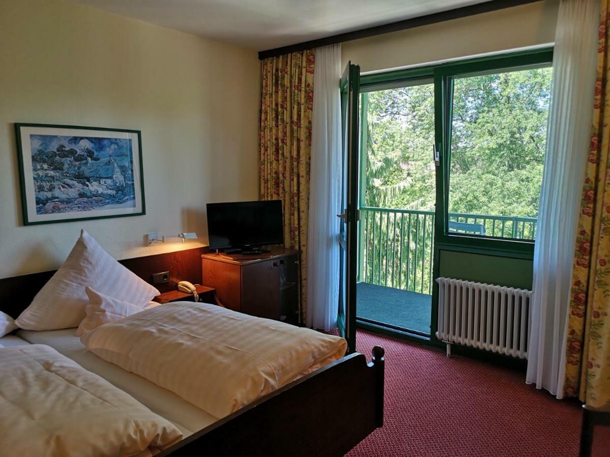 Hotel Ott Bad Krozingen Exteriör bild